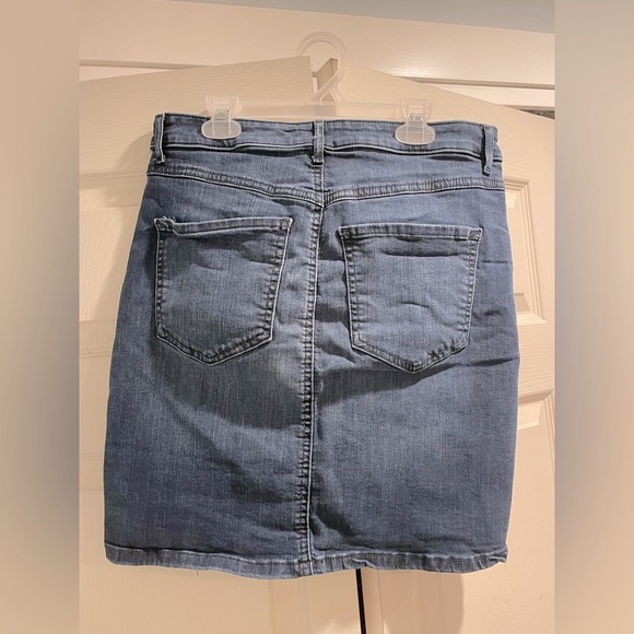 EXPRESS Denim High Rise Skirt - Picture 2 of 4